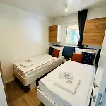 Iris Homes Κάμπινγκ Biograd Na Moru