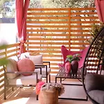 Κάμπινγκ Iris Homes 4*