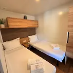 Κάμπινγκ Iris Homes Biograd Na Moru