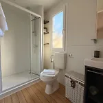 Iris Homes Κάμπινγκ 4*