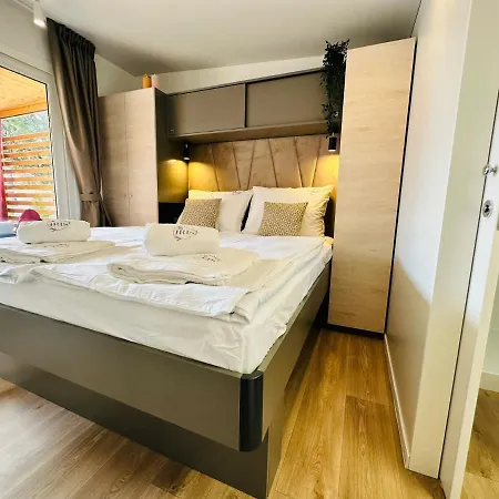 Iris Homes 4* 比奥格勒·纳·莫鲁