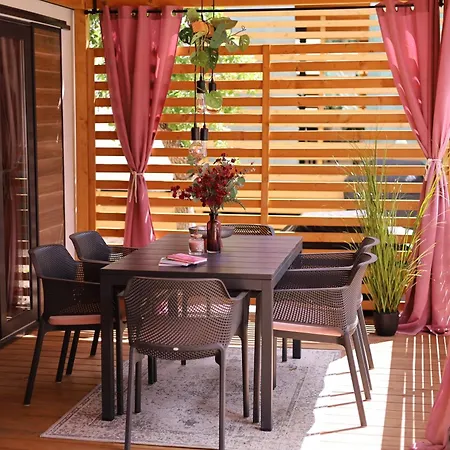 Iris Homes 4* 比奥格勒·纳·莫鲁