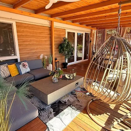 Iris Homes Биоград-на-Мору