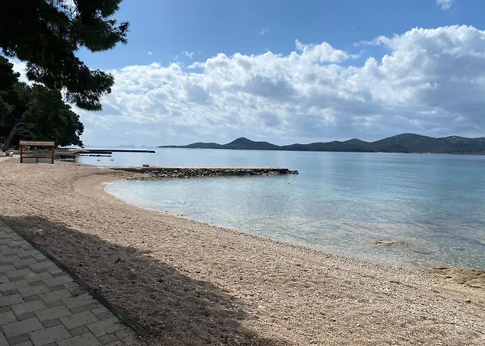 Iris Homes Kamp alanı 4*