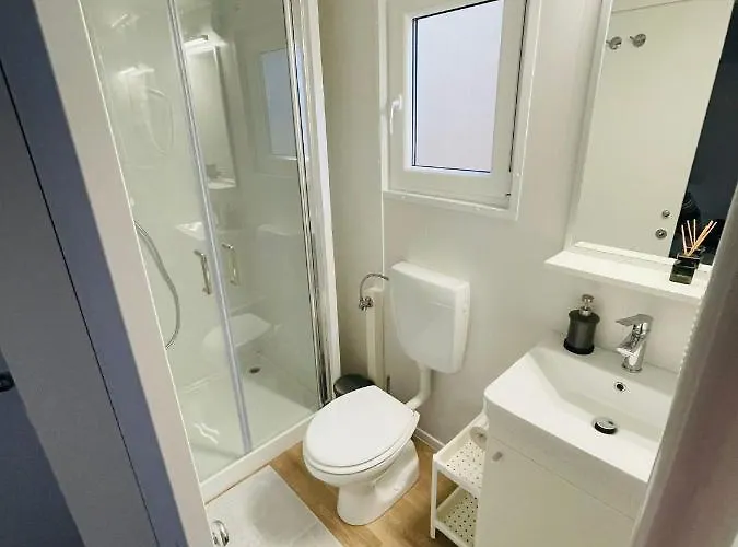 Kamp alanı Iris Homes 4*