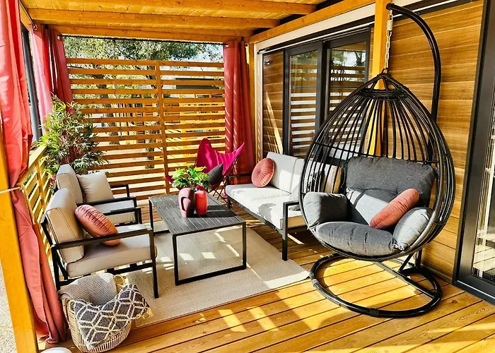 Kamp alanı Iris Homes 4*