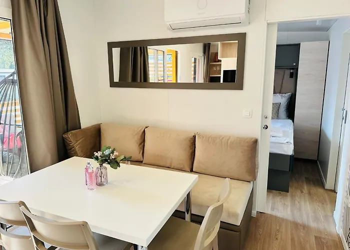 Iris Homes Kamp alanı 4*