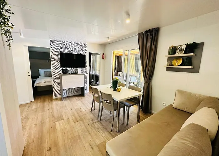 Iris Homes Kamp alanı