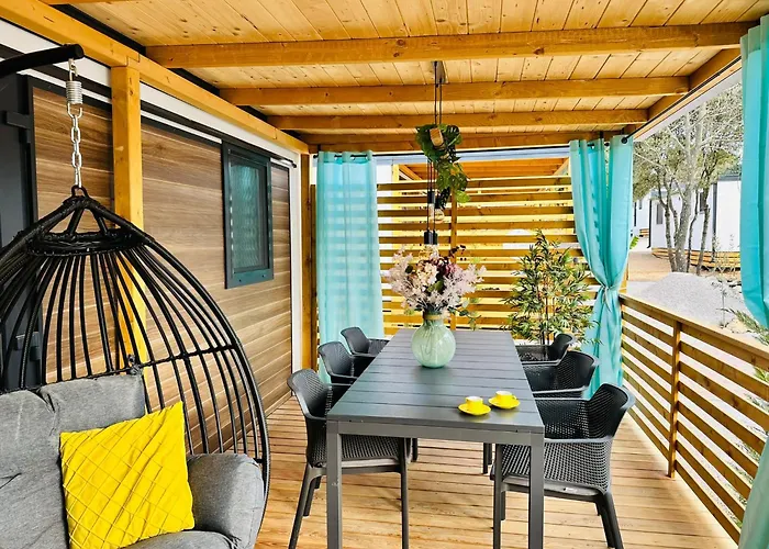 Iris Homes Kamp alanı 4*