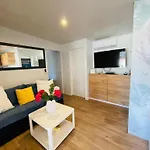 Iris Homes 4*