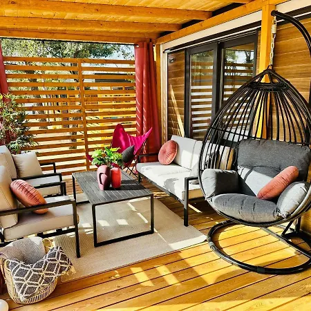 Кемпинг Iris Homes 4*