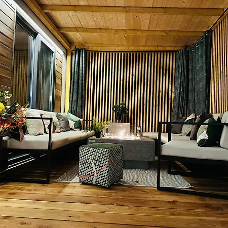 Iris Homes