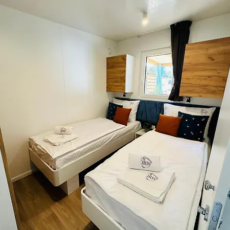 Iris Homes Kamp alanı Biograd Na Moru