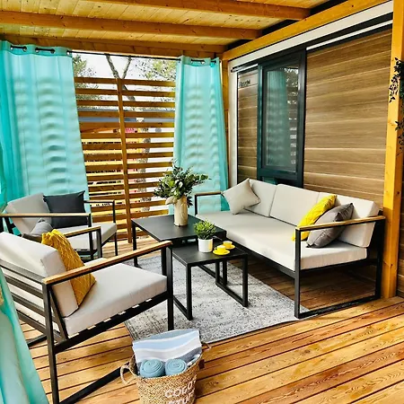 Campsite Iris Homes Biograd Na Moru