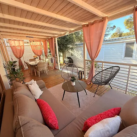 Iris Homes Campsite Biograd Na Moru