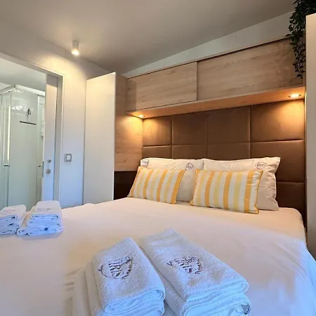 Iris Homes Biograd na Moru