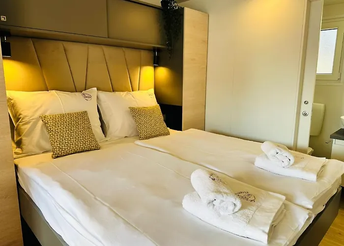 Iris Homes 4* Biograd Na Moru