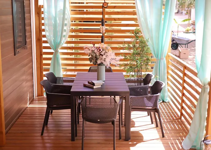 Iris Homes Kemping 4*